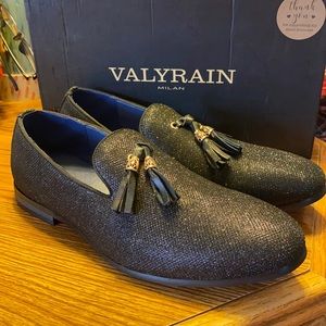 Valyrain Milan fancy dress shoe Rare sample